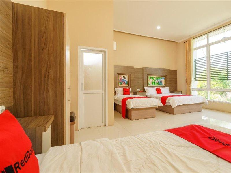 Reddoorz Resort Premium @ Sangkan Hurip Kuningan Zewnętrze zdjęcie