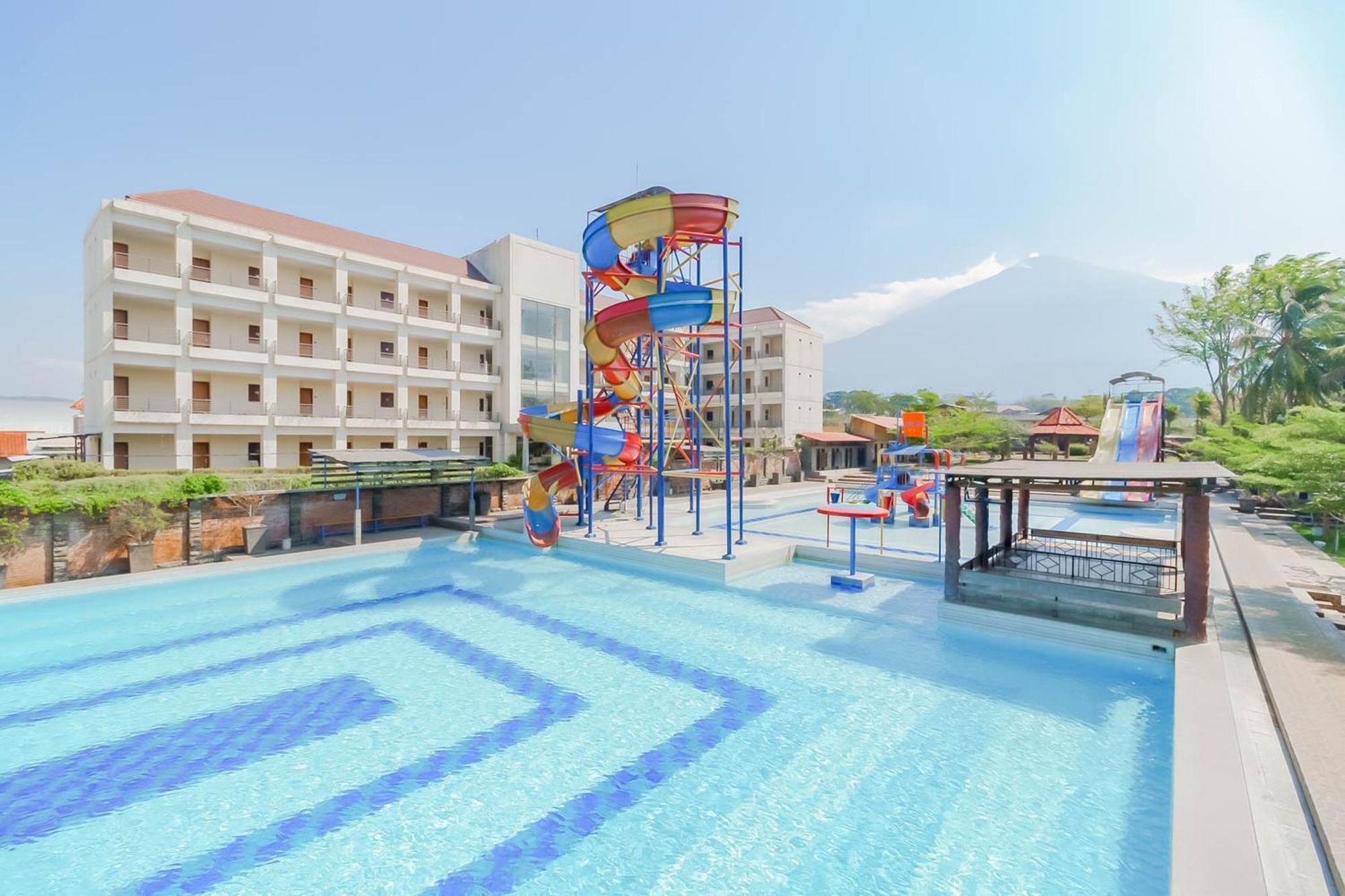 Reddoorz Resort Premium @ Sangkan Hurip Kuningan Zewnętrze zdjęcie