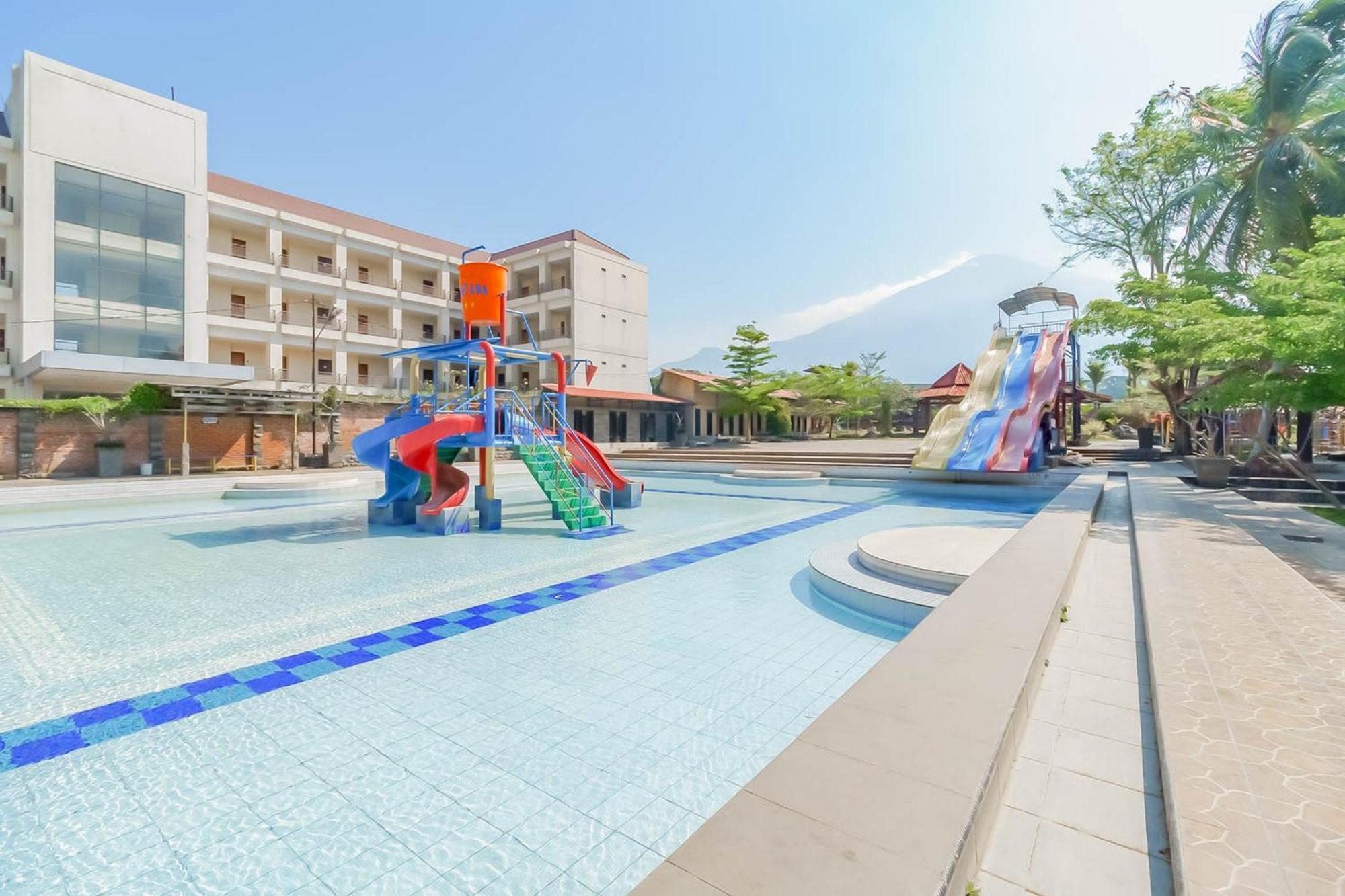 Reddoorz Resort Premium @ Sangkan Hurip Kuningan Zewnętrze zdjęcie